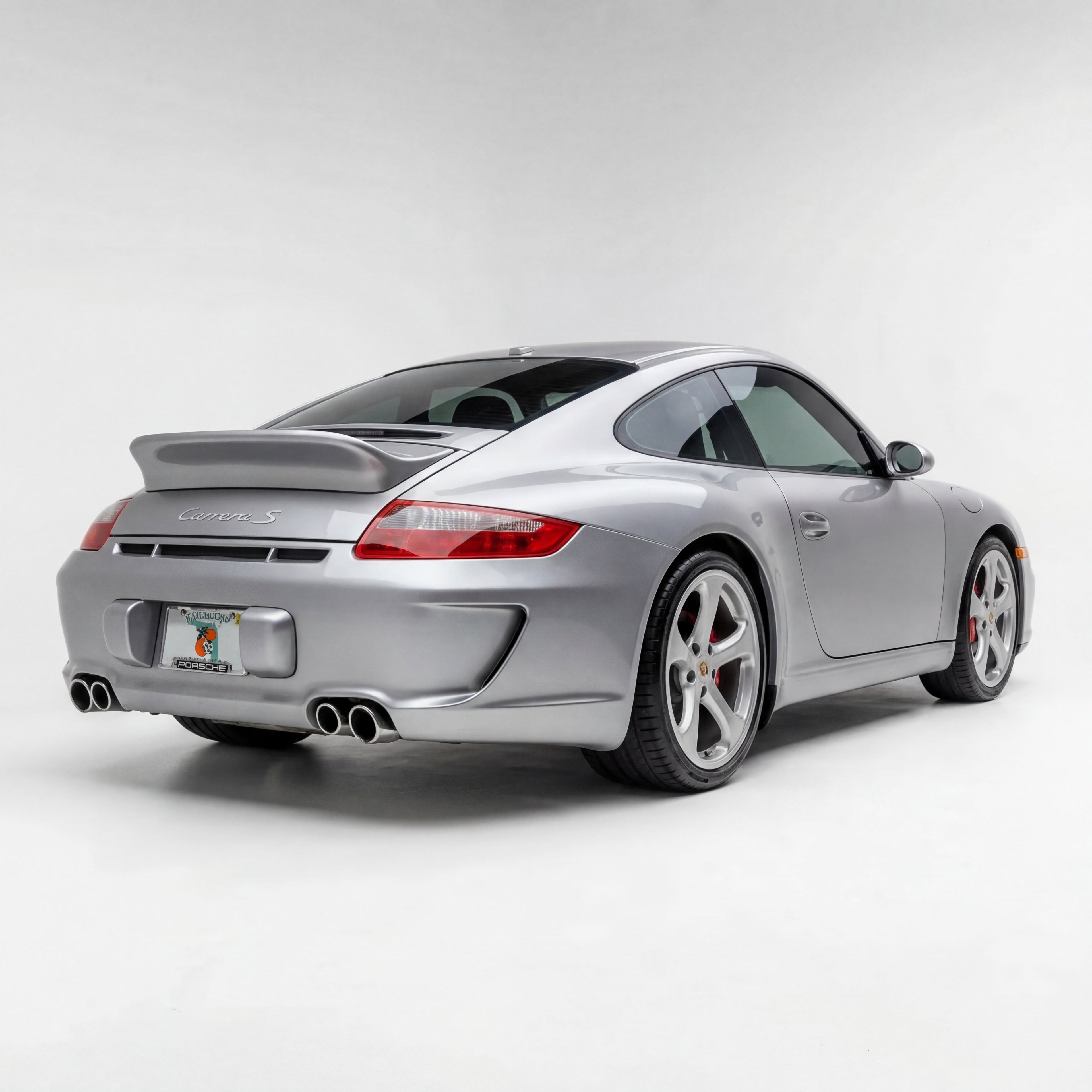 Porsche 997.1 aero racing-style rear bumper