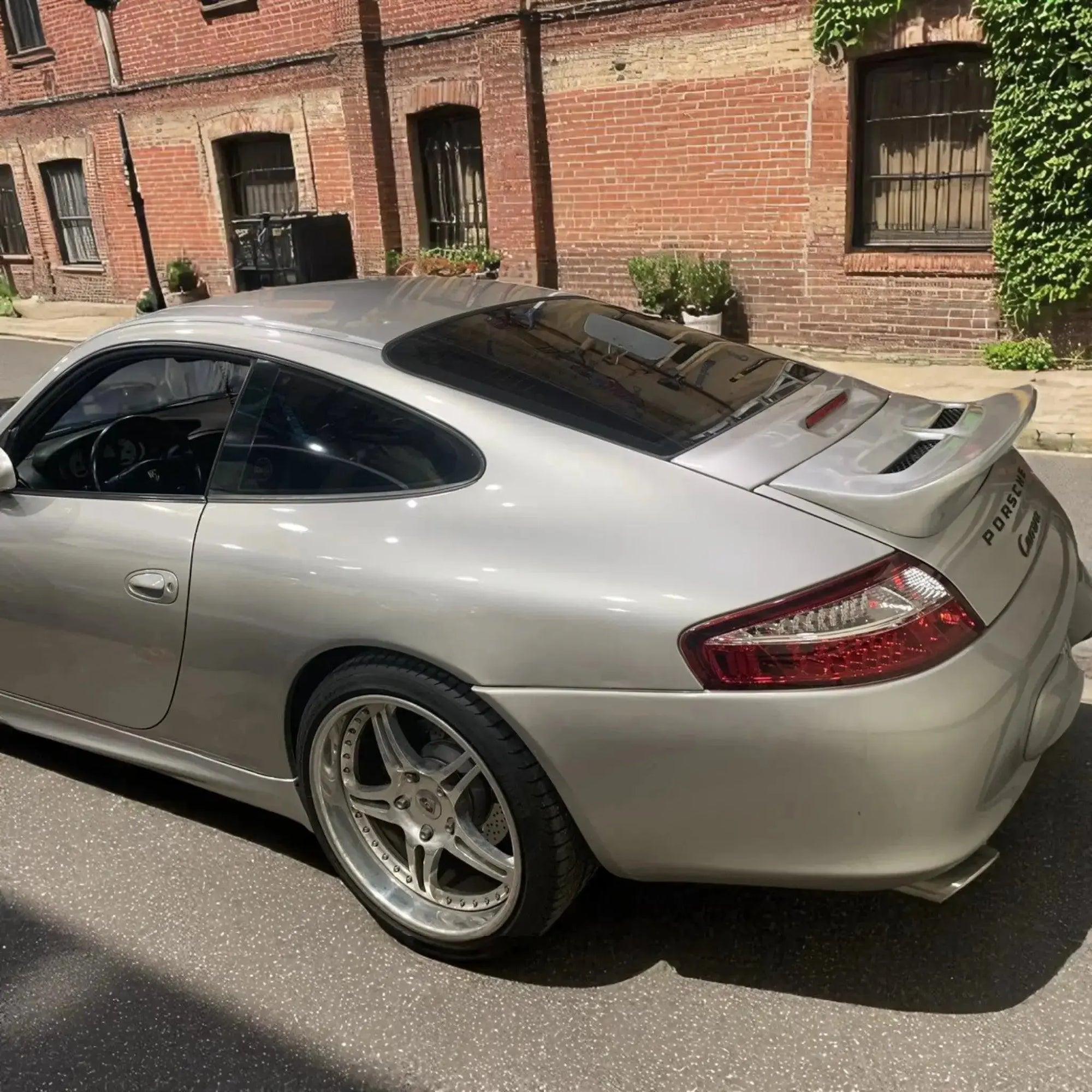 996.1 Lip + Duck VOSSTEK