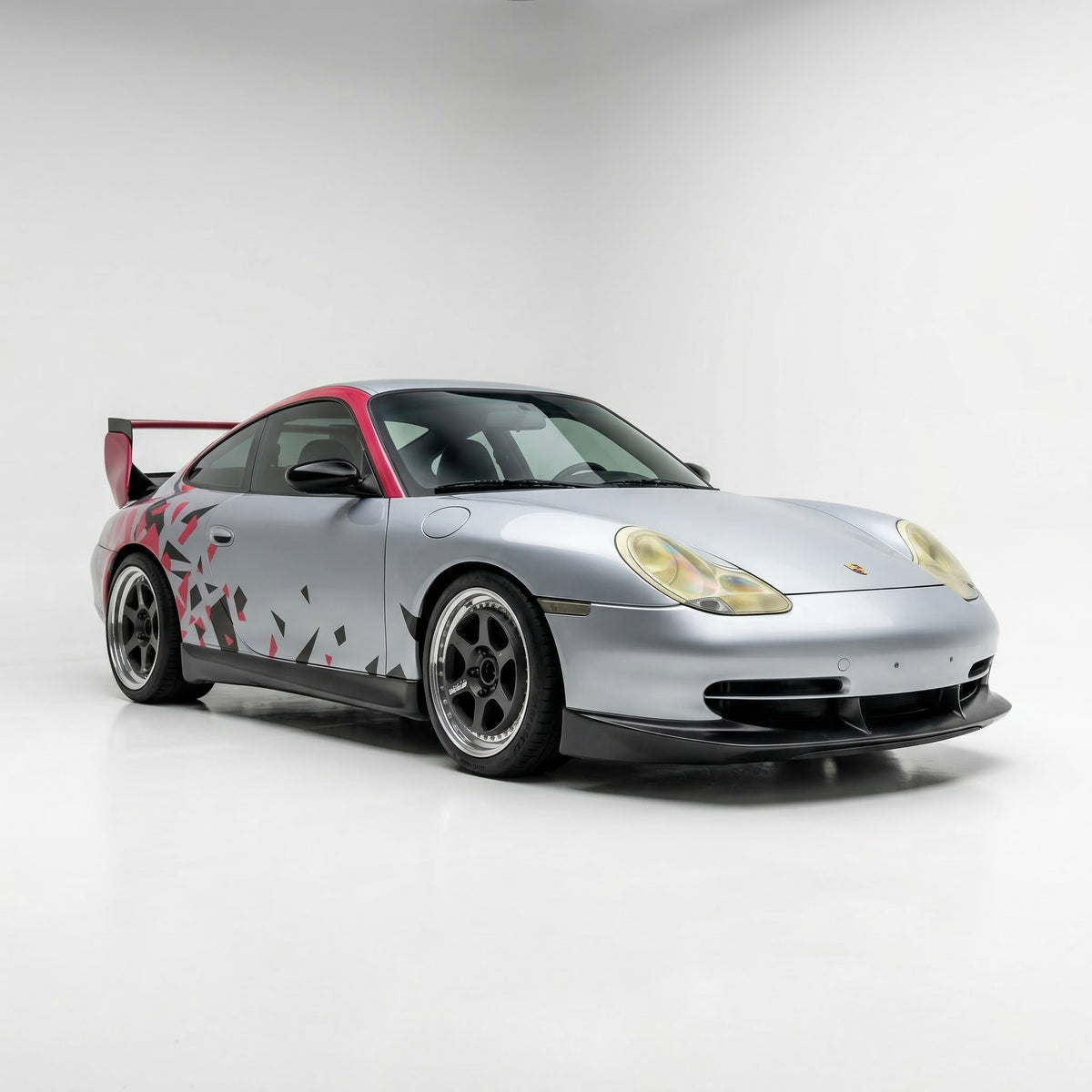 BetterBodies Motorsport Porsche 996 Carrera GT3-style side skirts for 1999–2004 911 Carrera, enhance sporty look and aerodynamics.