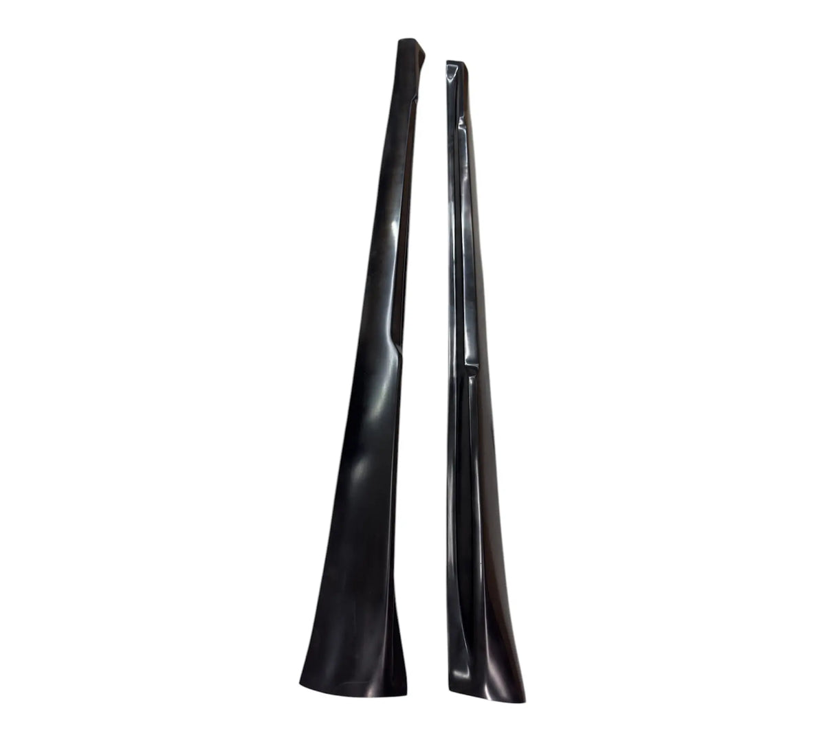 BetterBodies Motorsport Porsche 997 Carrera Mach II side skirts in polyurethane for narrow body 2005–2012, shown on vehicle.