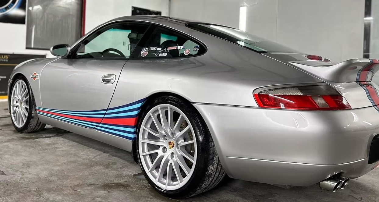 PORSCHE 996 CARRERA 1999–2004 SINGER STYLE DUCKTAIL SPOILER FOR PORSCHE 996 UPGRADE RACING LOOK REAR DECK LID ENHANCEMENT