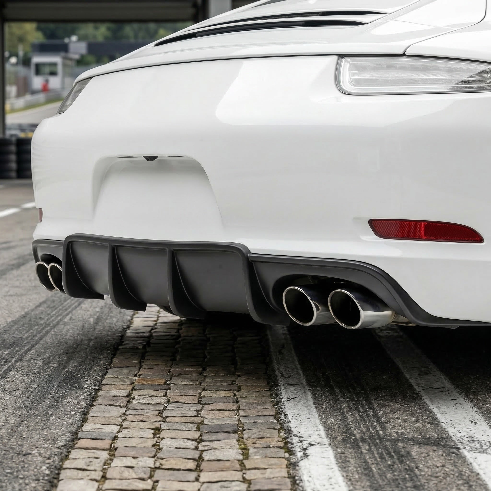 Porsche 911 991 rear bumper diffuser upgrade
