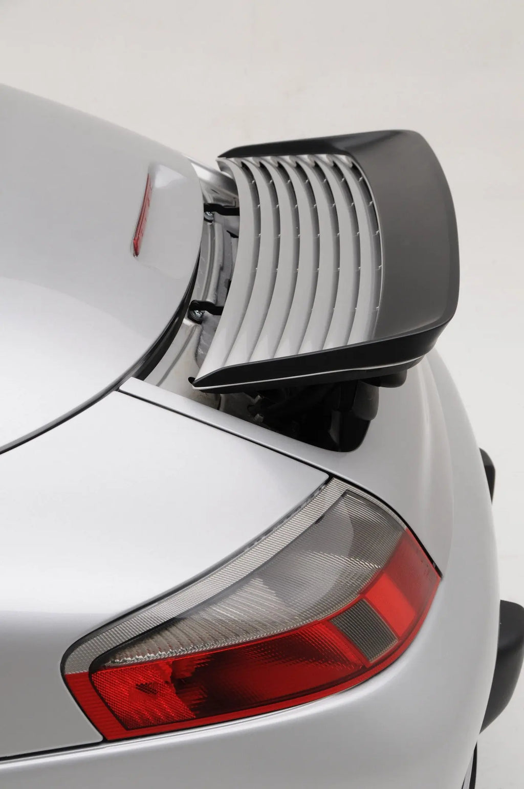 PORSCHE 996 CARRERA 1999–2004 AERO POLYURETHANE SMALL WING SPOILER FOR PORSCHE 996 UPGRADE RACING STYLE REAR DECK LID ENHANCEMENT VOSSTEK